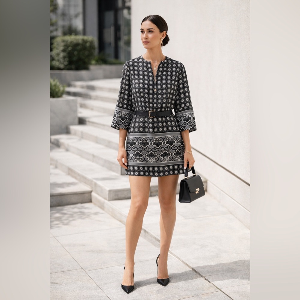 Tory Burch 100% silk tunic dress size 6 geometric pattern